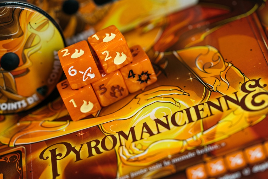 Dice Throne Sais. 1 - Pyromancien contre Voleur de l'ombre